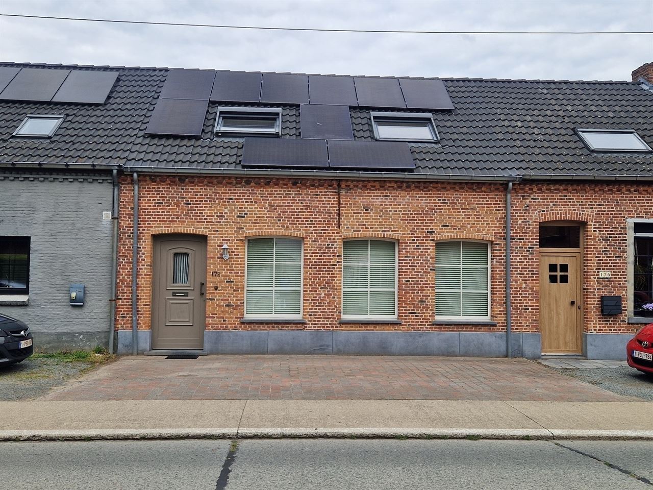 Instapklare, zeer verzorgde woning gelegen te Schriek, op de grens met Putte.