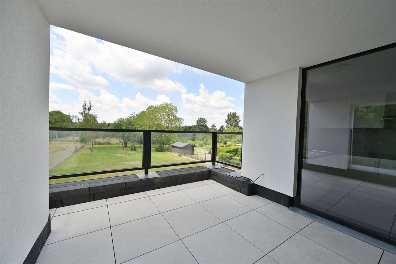 Instapklaar nieuwbouwappartement in het groene Wezemaal
