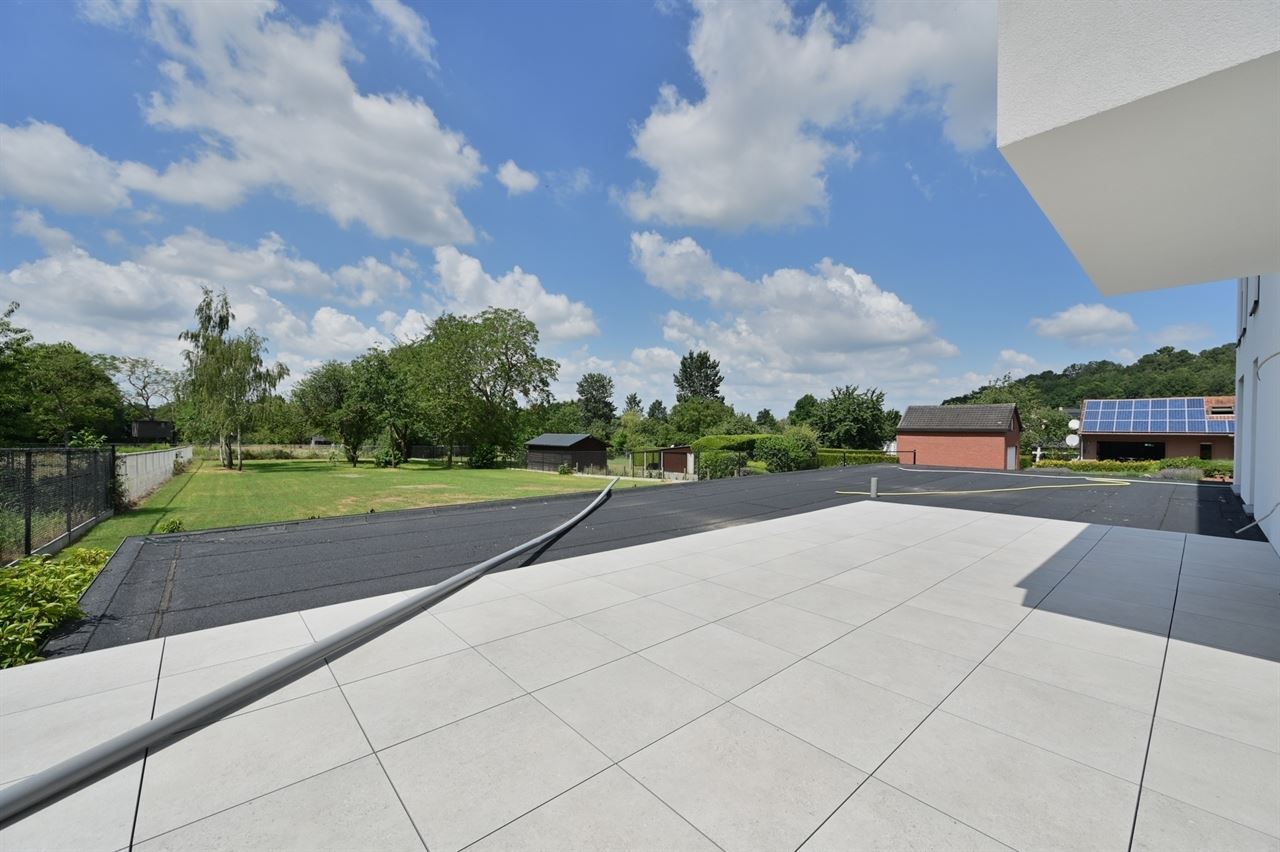 Instapklaar nieuwbouwappartement in het groene Wezemaal