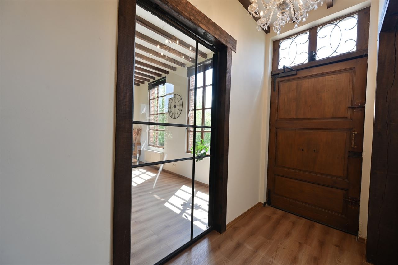Charmante herenwoning met 4 slks en een ruime zolder