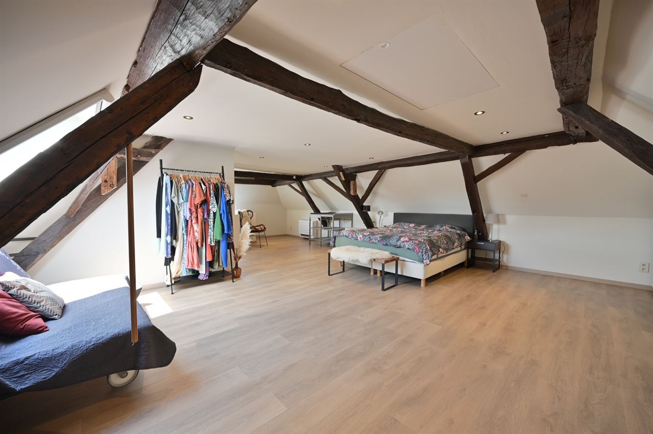Charmante herenwoning met 4 slks en een ruime zolder