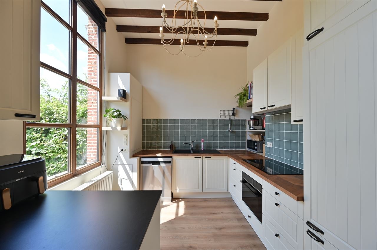 Charmante herenwoning met 4 slks en een ruime zolder