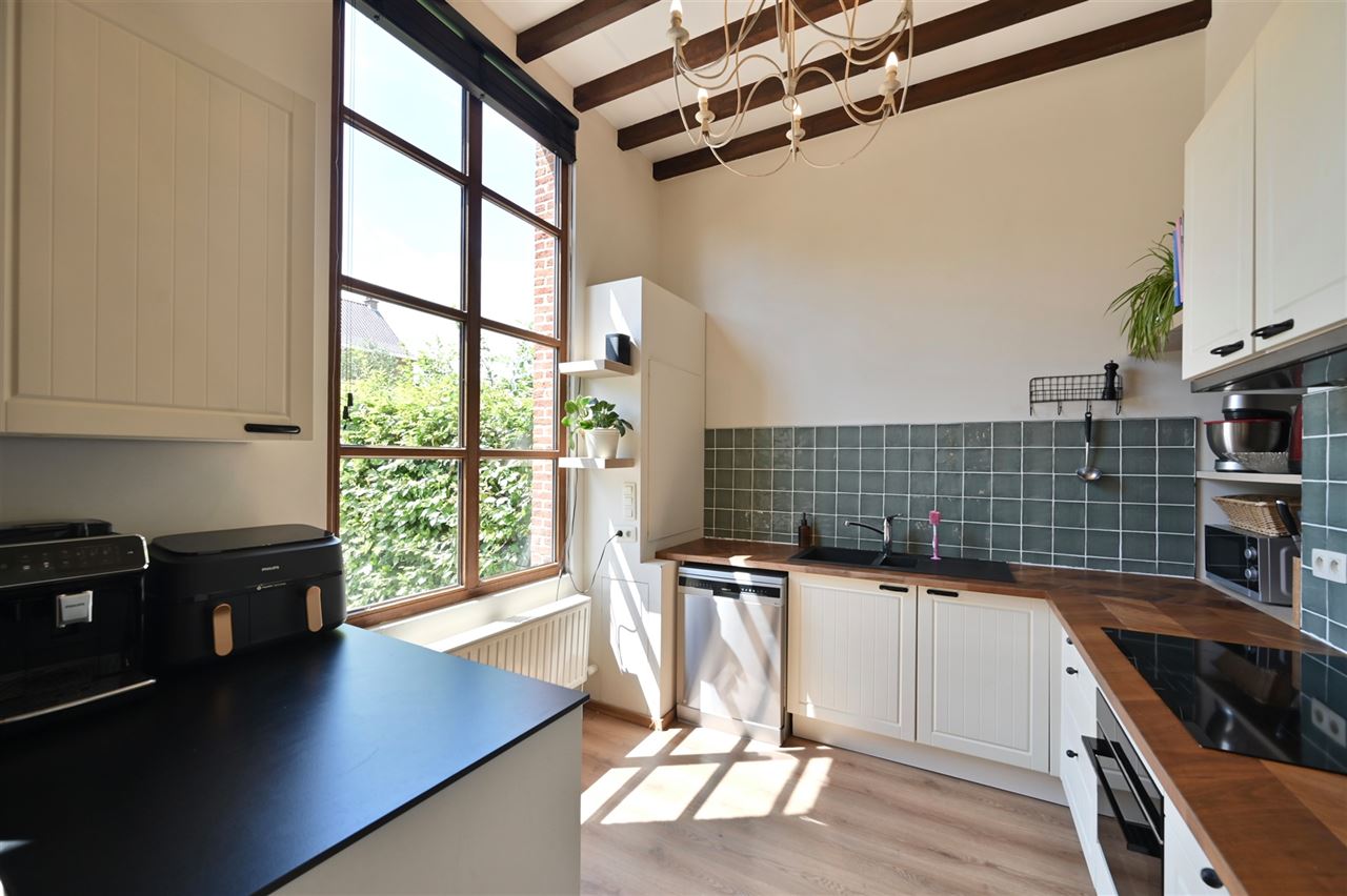 Charmante herenwoning met 4 slks en een ruime zolder