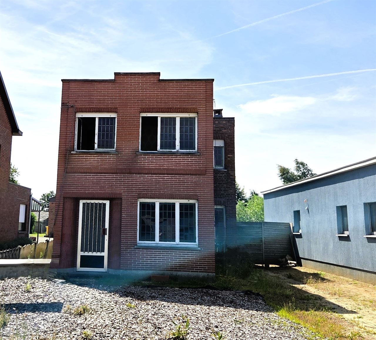 Te renoveren woning, rustig gelegen op een zuidgericht perceel van 581m²