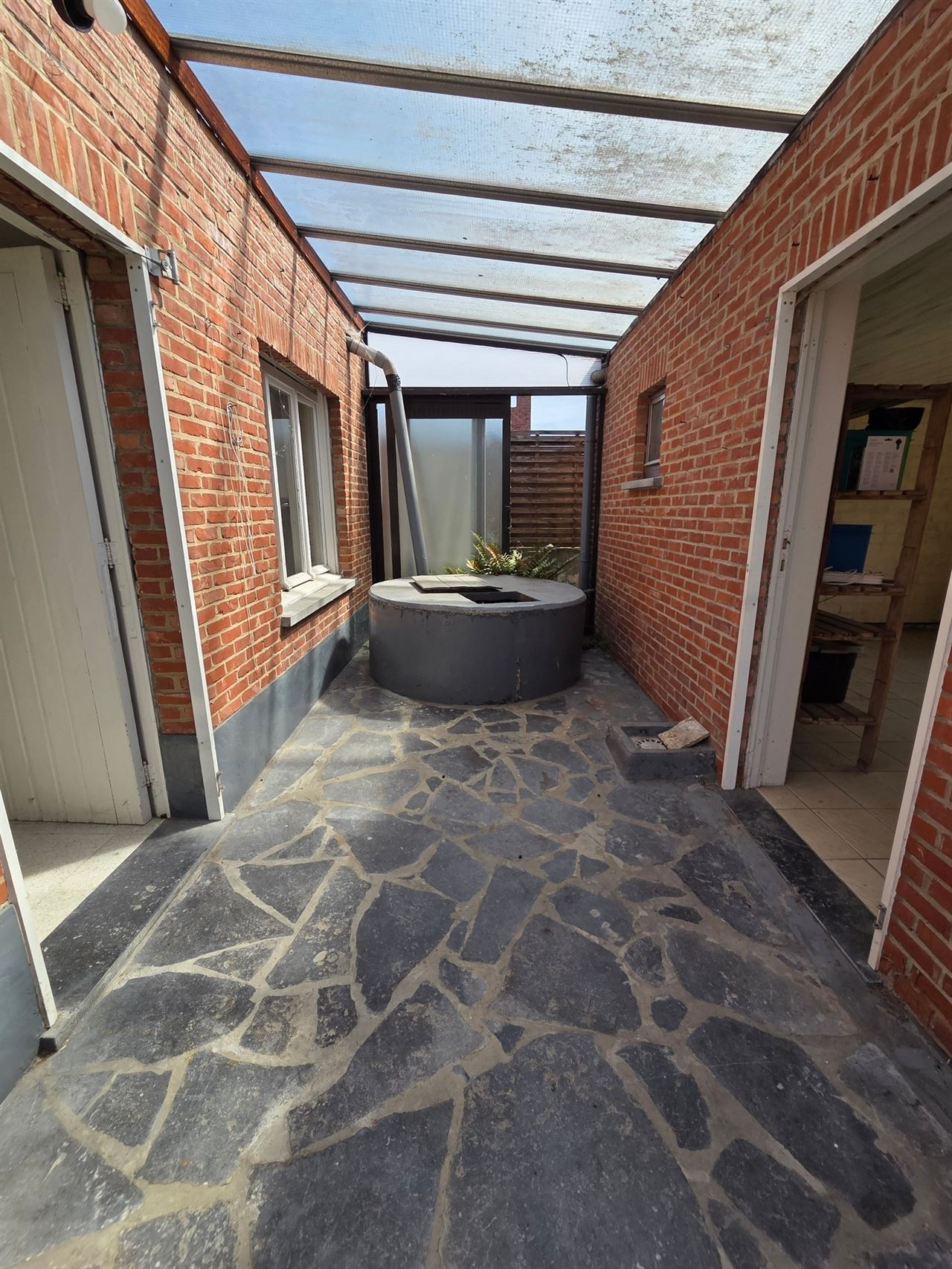 Te renoveren woning, rustig gelegen op een zuidgericht perceel van 581m²