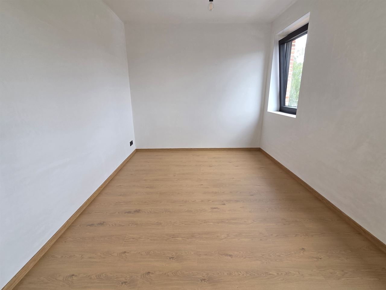 Prachtige, energiezuinige nieuwbouw woning te Keerbergen, gelegen vlakbij het centrum, winkels, scholen en openbaar vervoer.