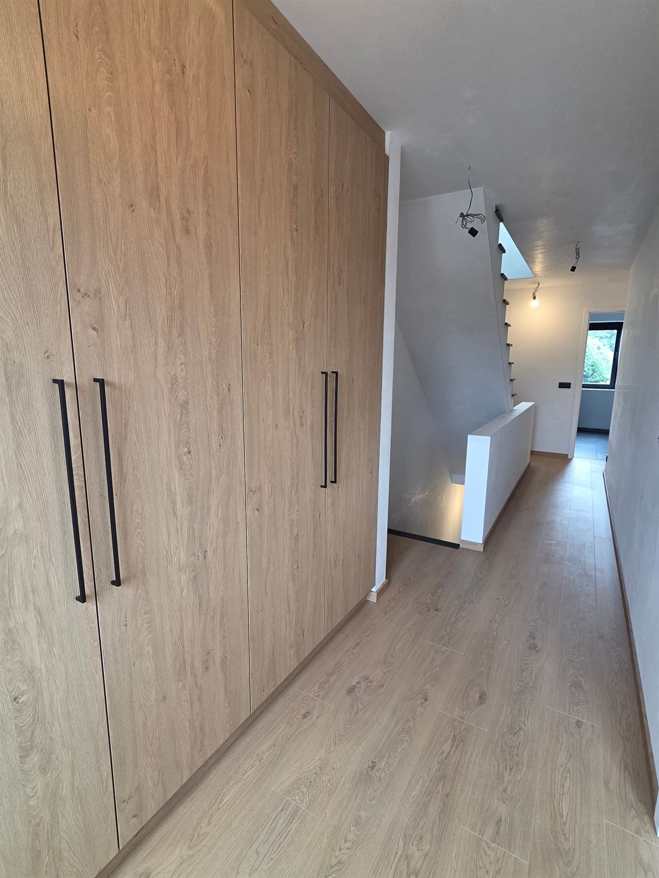 Prachtige, energiezuinige nieuwbouw woning te Keerbergen, gelegen vlakbij het centrum, winkels, scholen en openbaar vervoer.