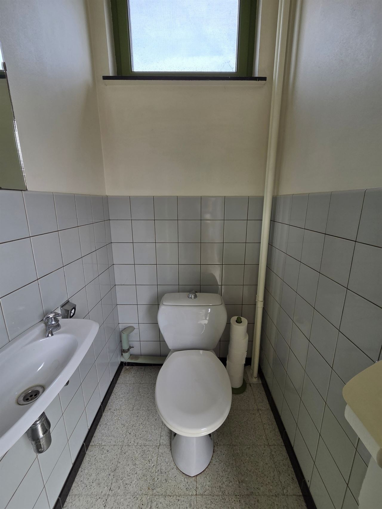 Instapklare, zeer goed onderhouden woning met 3 slks, in rustige straat