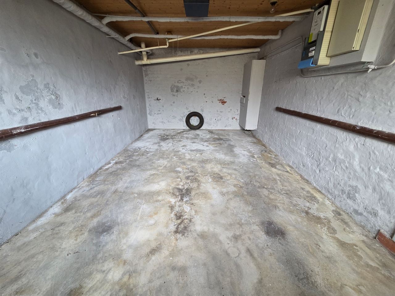Instapklare, zeer goed onderhouden woning met 3 slks, in rustige straat