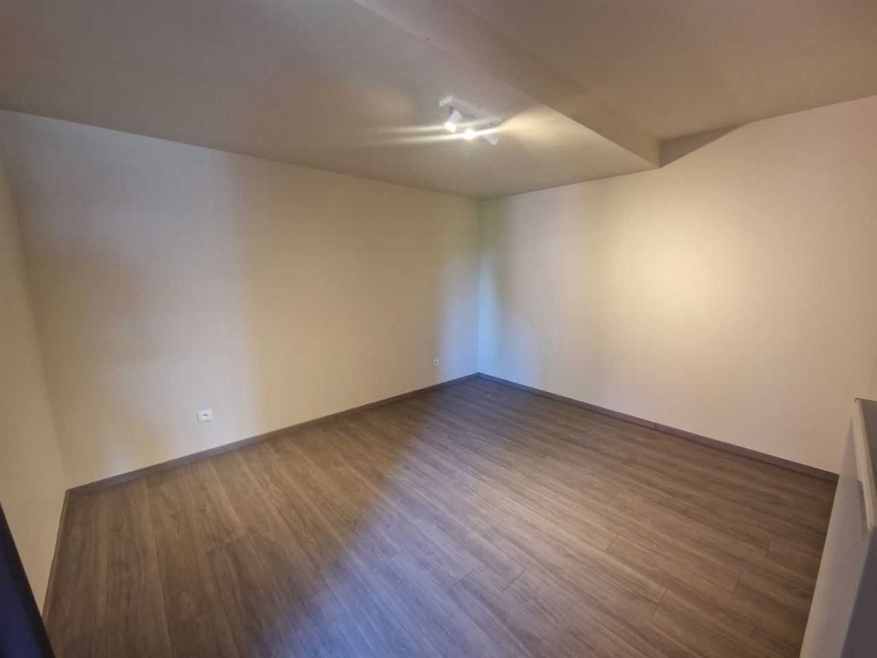 Instapklare woning met 3 slpk en zonnig terras