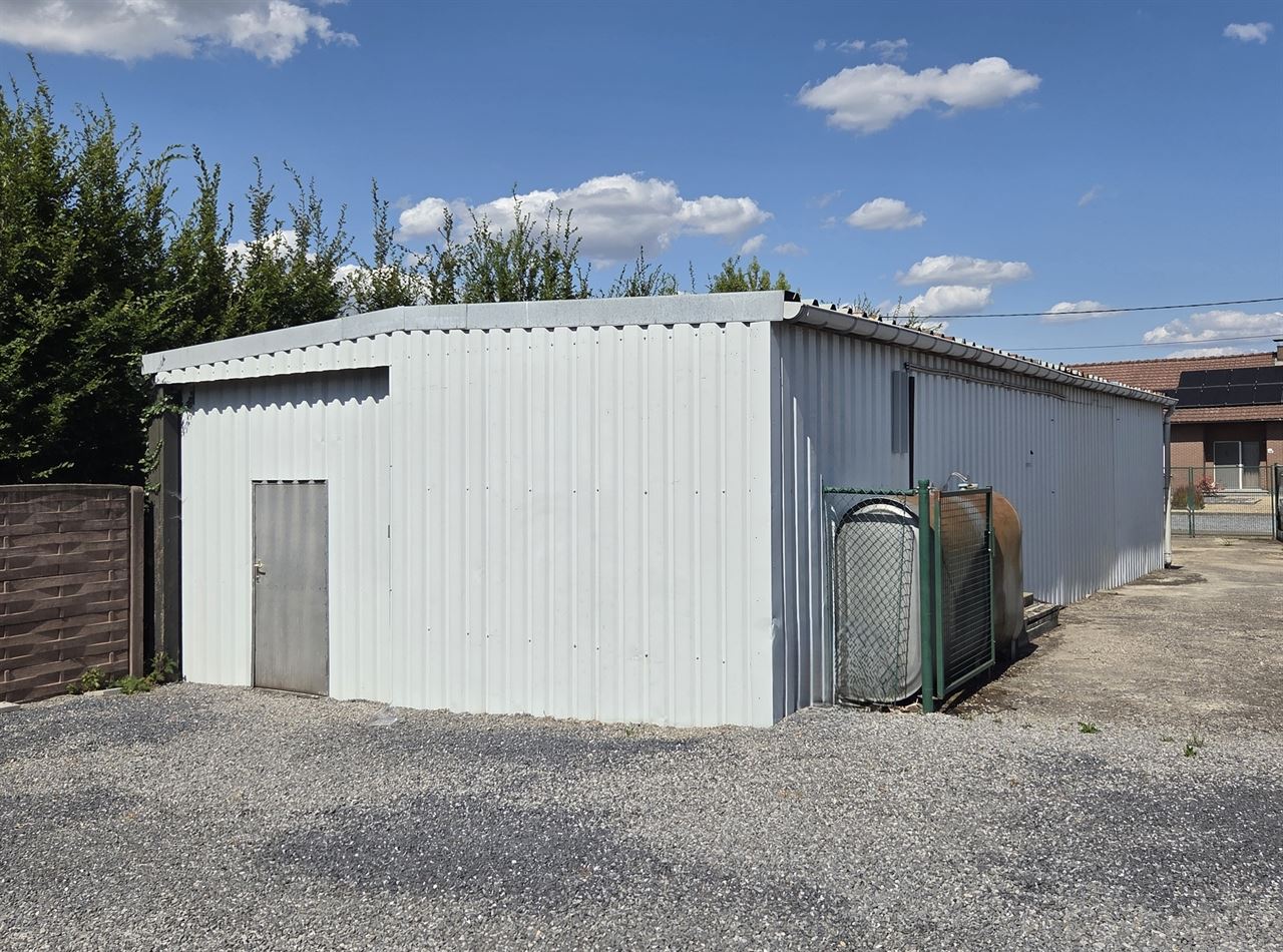 Instapklare woning, 5 slpk met groot bijgebouw van 112m²