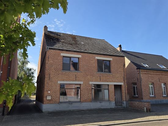 Charmante instapklare woning met zuidgerichte tuin op 1060 m²
