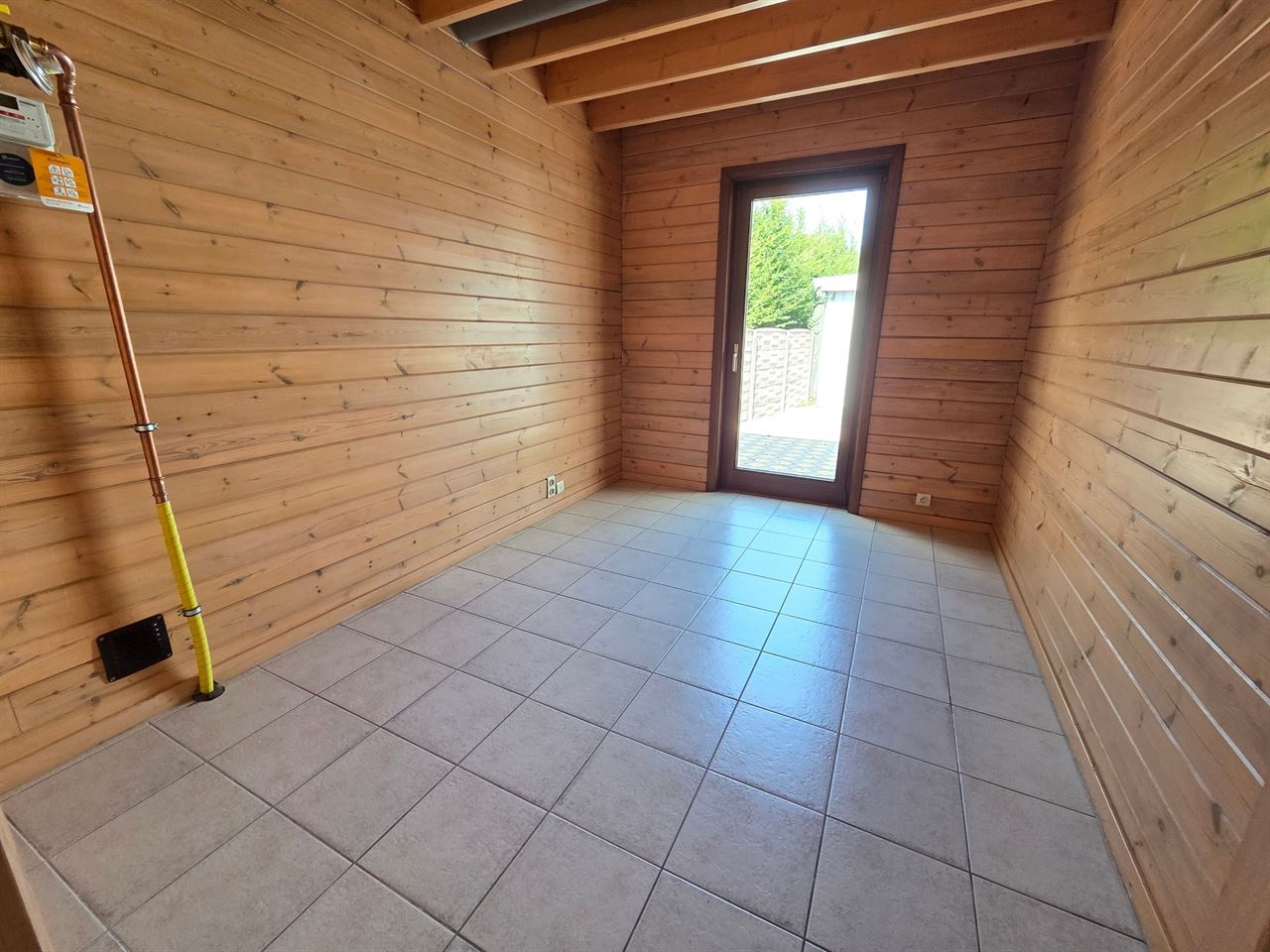 Instapklare woning, 5 slpk met groot bijgebouw van 112m²