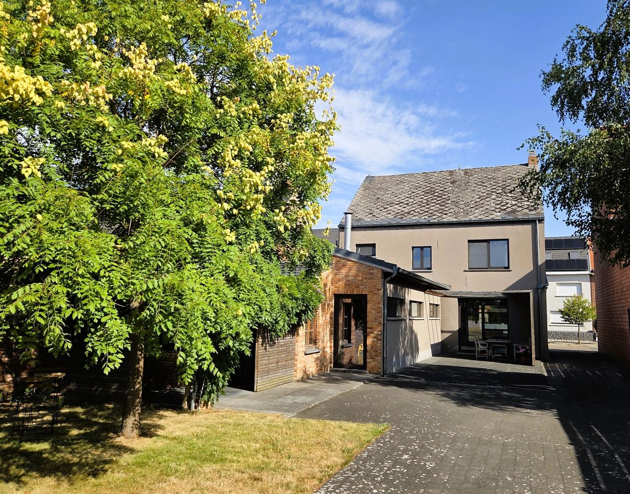 Charmante instapklare woning met zuidgerichte tuin op 1060 m²