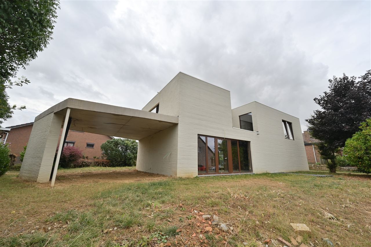 Casco-villa op 932 m²: creëer hier uw eigen droomwoning