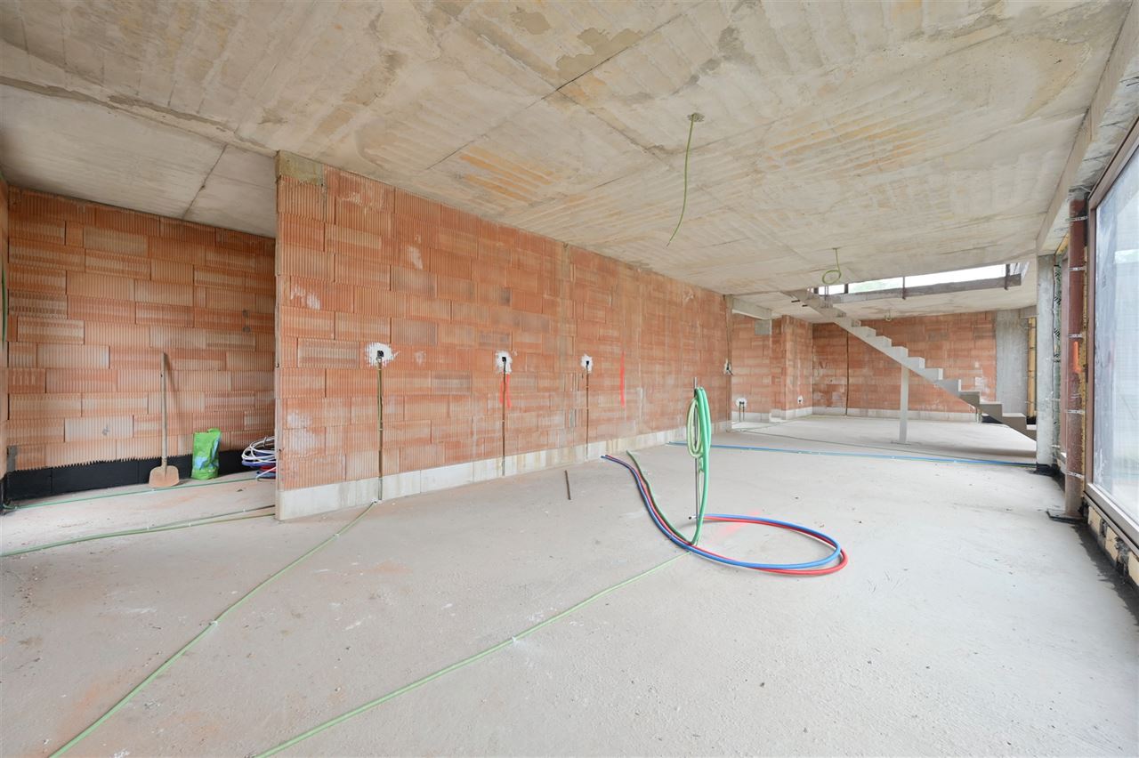 Casco-villa op 932 m²: creëer hier uw eigen droomwoning