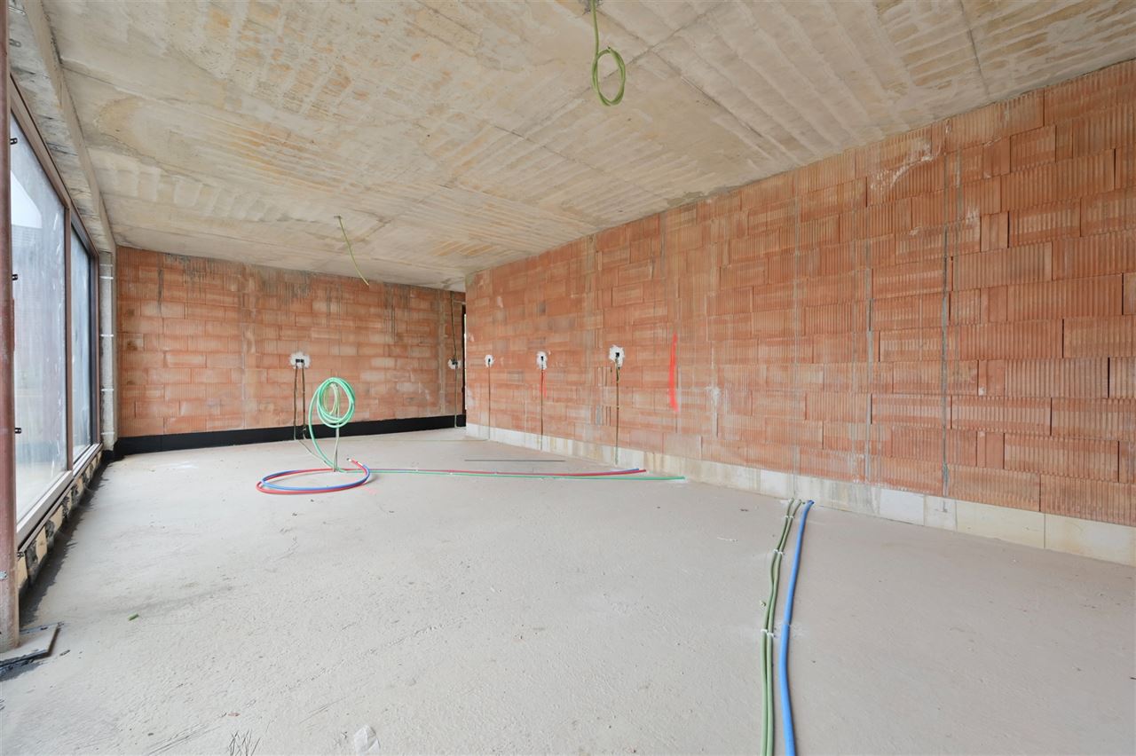 Casco-villa op 932 m²: creëer hier uw eigen droomwoning