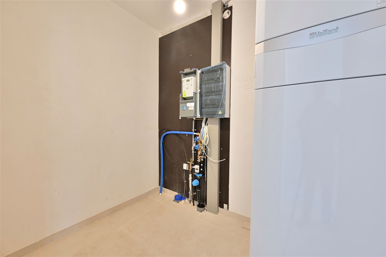 Moderne nieuwbouwwoning met 4 slpk en zonnige tuin