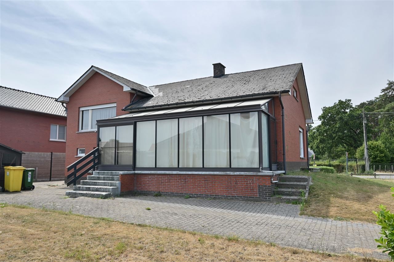 Ruime woning vol potentieel op 906 m² te Blauberg (Herselt)