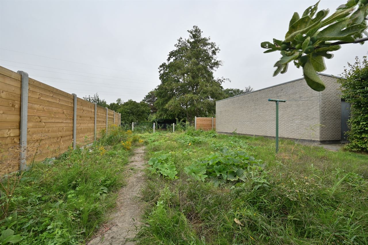Karaktervolle woning met 4 slpks en prachtige tuin op een toplocatie