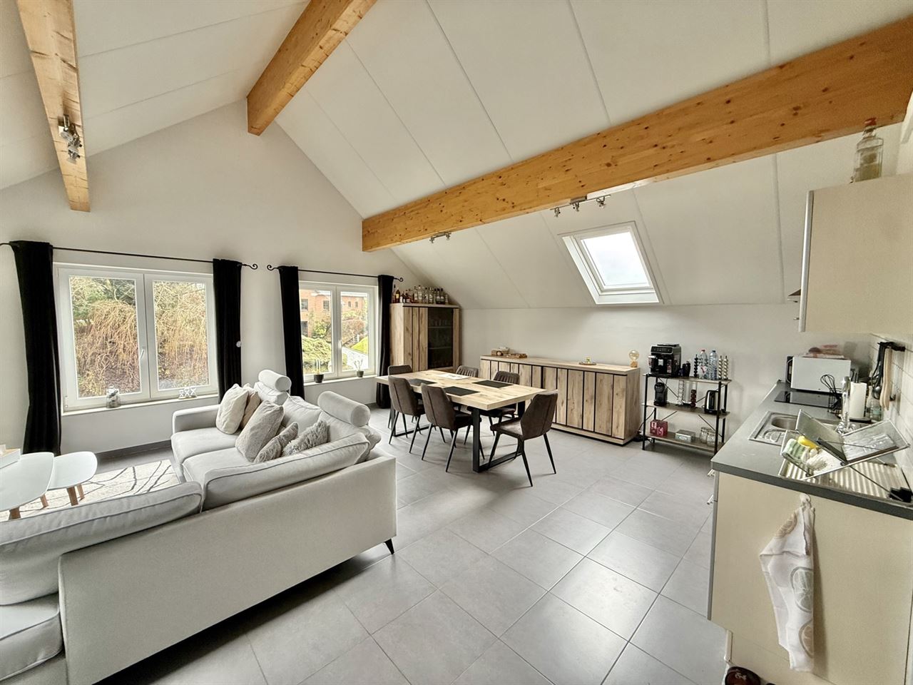 Magnifique appartement avec jardin et terrain de tennis