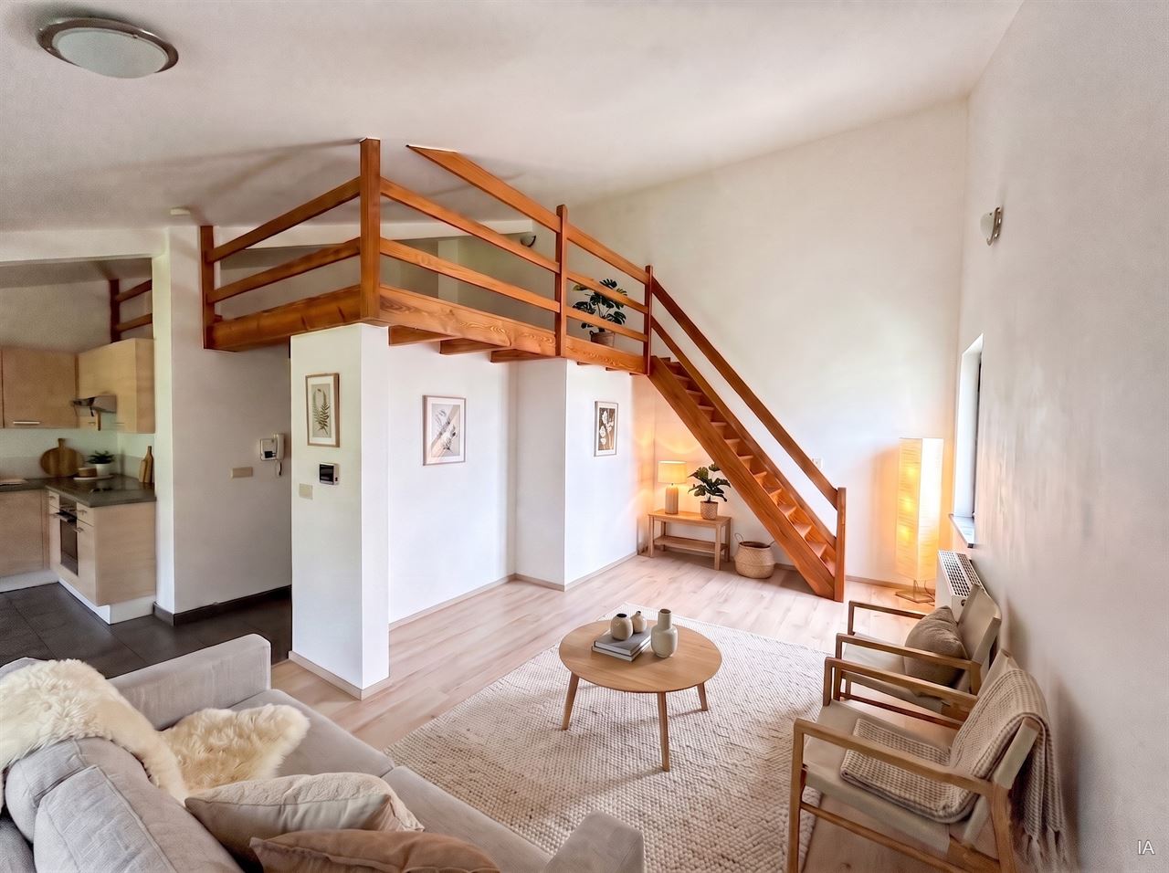 Lumineux loft avec parking privé