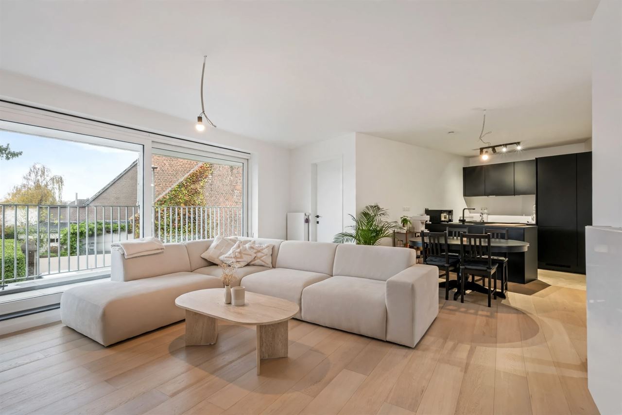 Energiezuinig en lichtrijk appartement nabij Brussel.