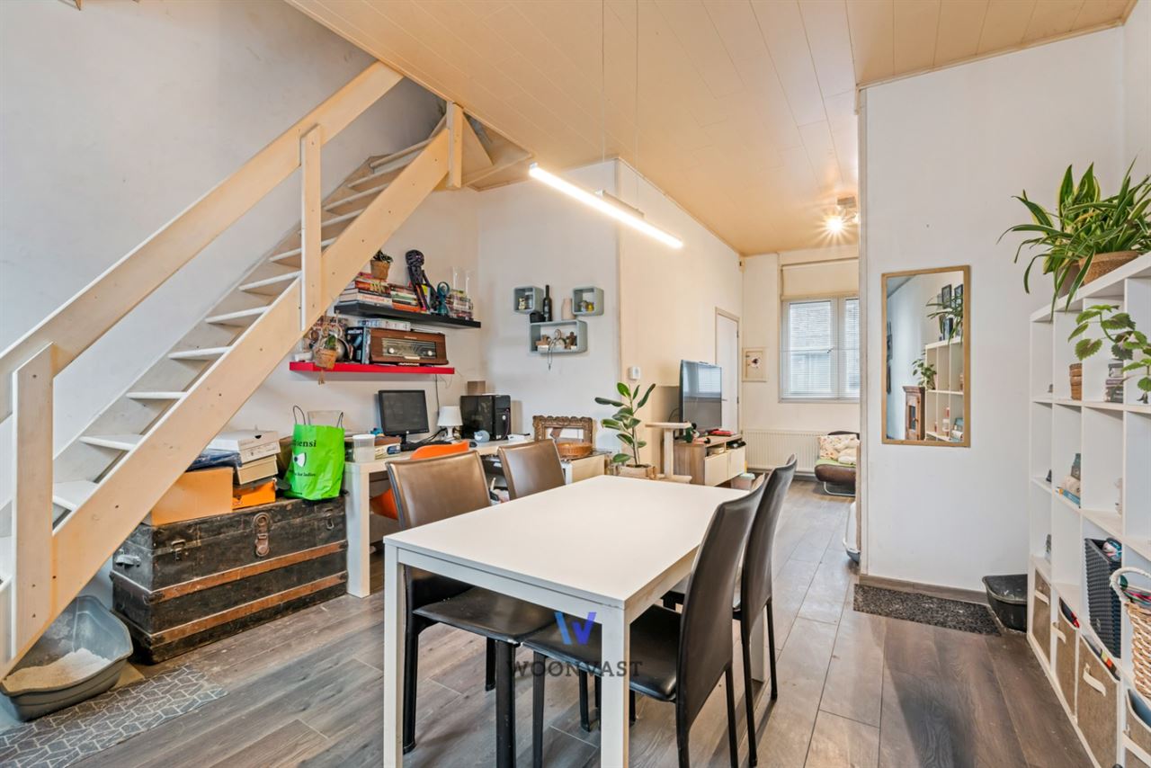 Rijwoning in centrum Sint-Niklaas – Ideaal investeringspand