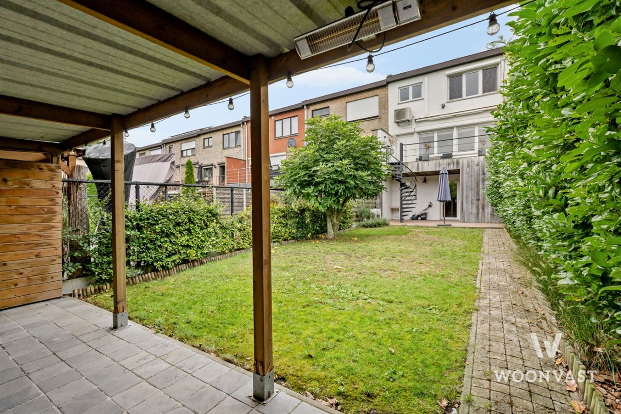 Instapklare bel-etage met 3 slaapkamers, garage, tuin en laadpaal