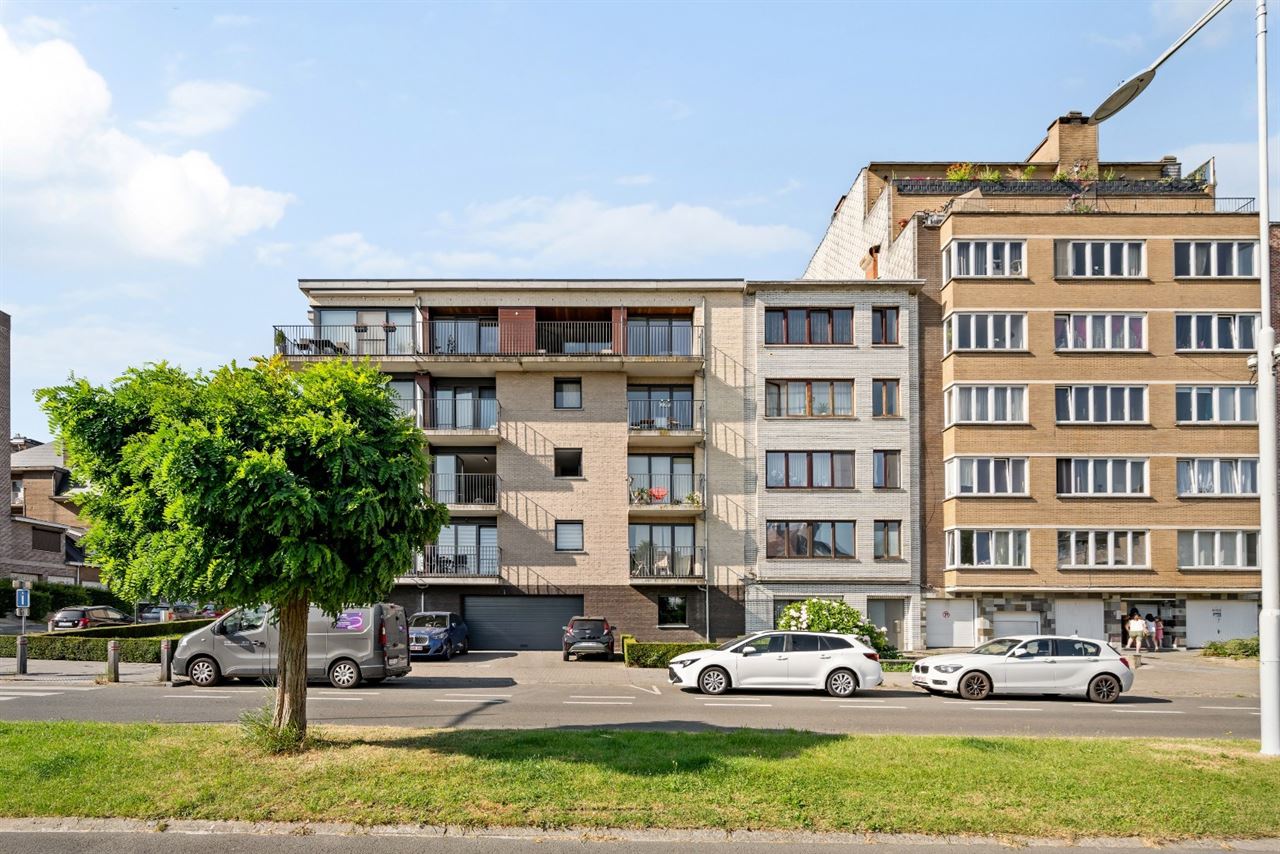 Modern appartement (2014) met twee terrassen en uniek uitzicht op het Atomium
