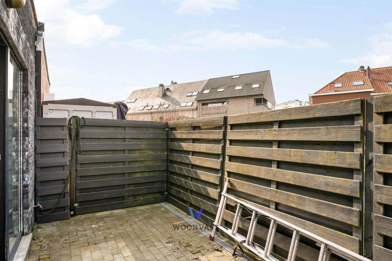 Energiezuinig en lichtrijk duplex-appartement in hartje Zellik