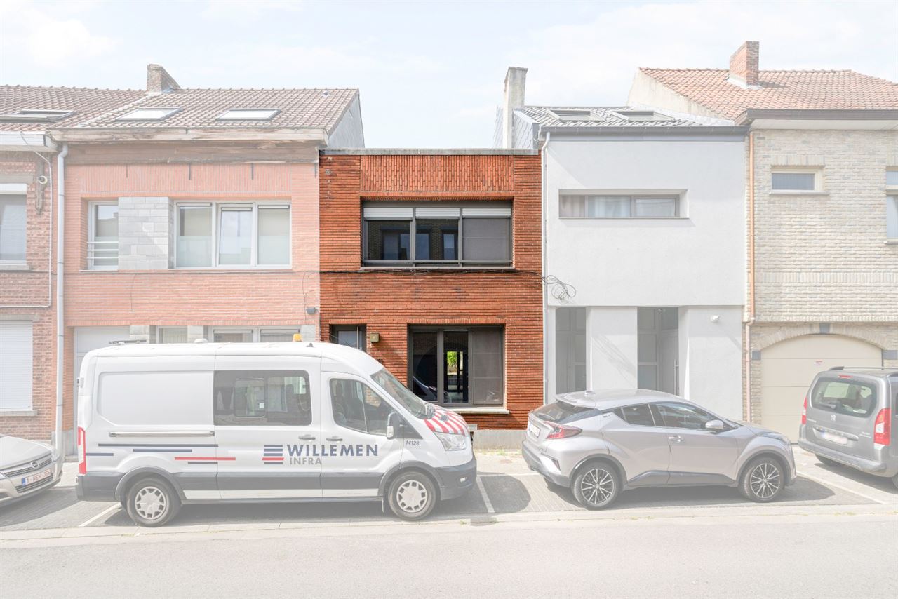 Ruime gezinswoning met 3 slaapkamers in Steendorp!