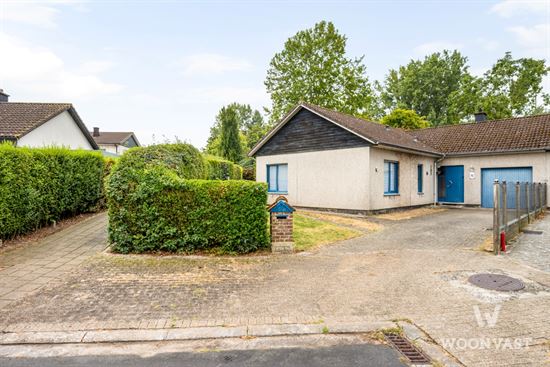 Op te frissen bungalow in doodlopende straat!