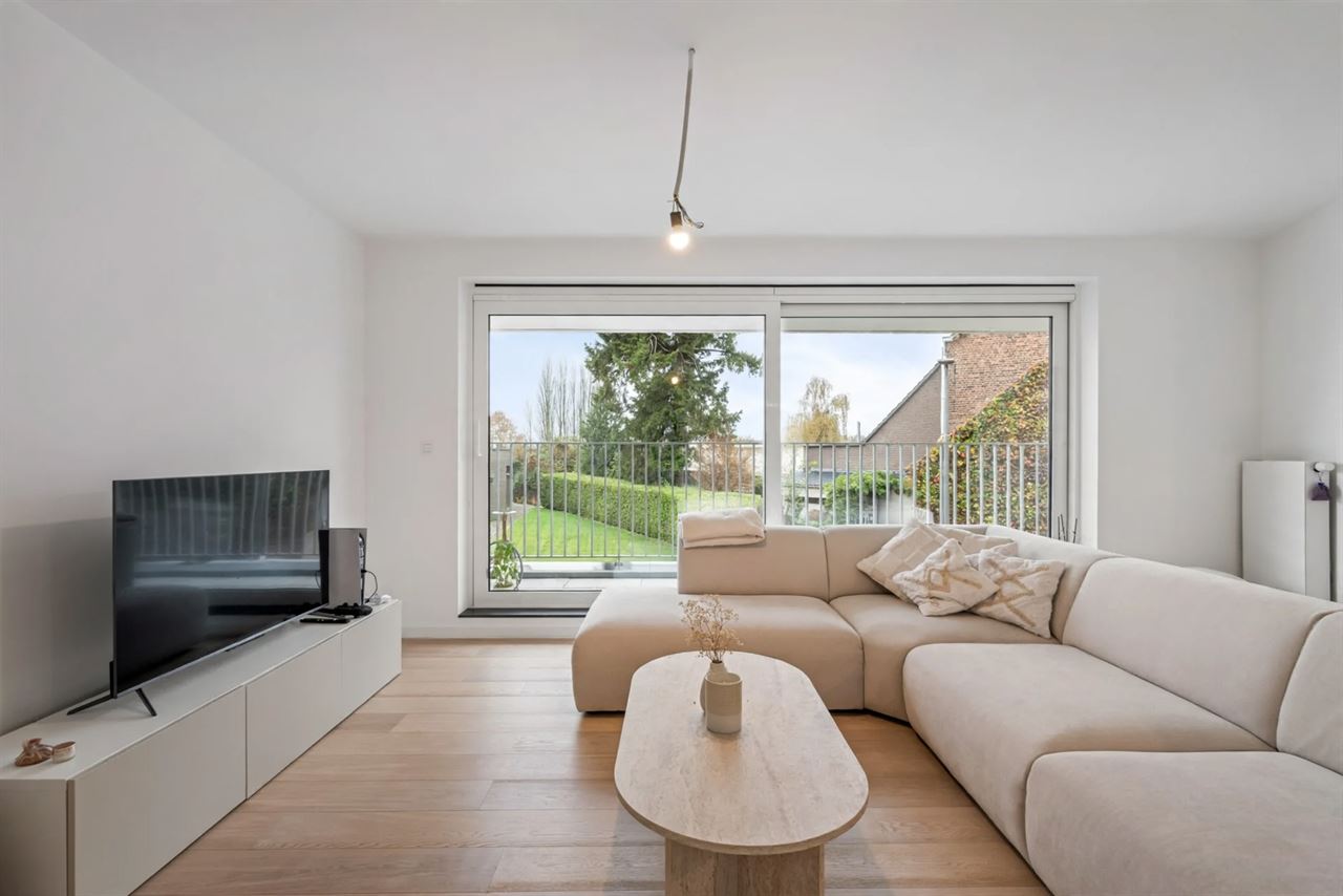 Energiezuinig en lichtrijk appartement nabij Brussel.