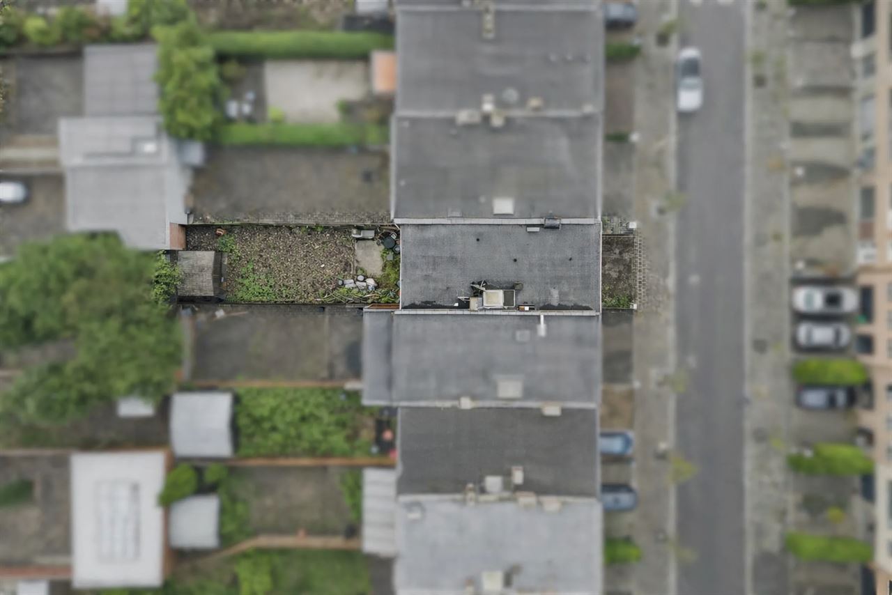 Veelzijdig pand met tuin, garage in rustige wijk