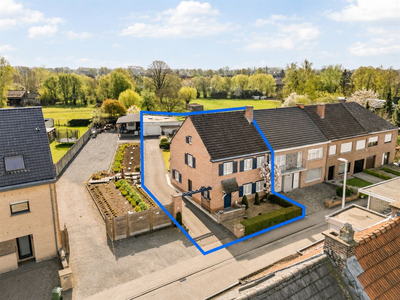 Ruime woning te Sint-Gillis!