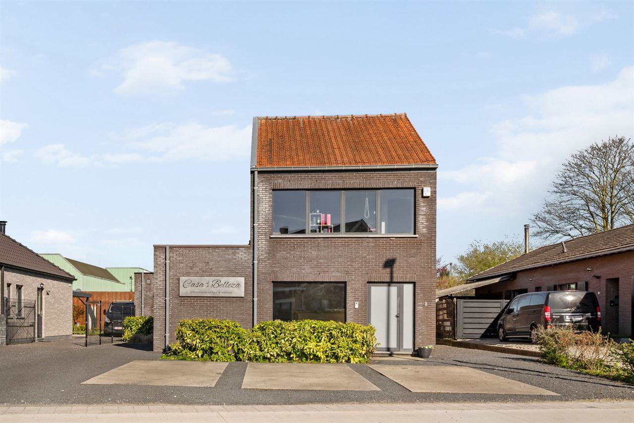 Instapklare en veelzijdige woning met veel potentieel!