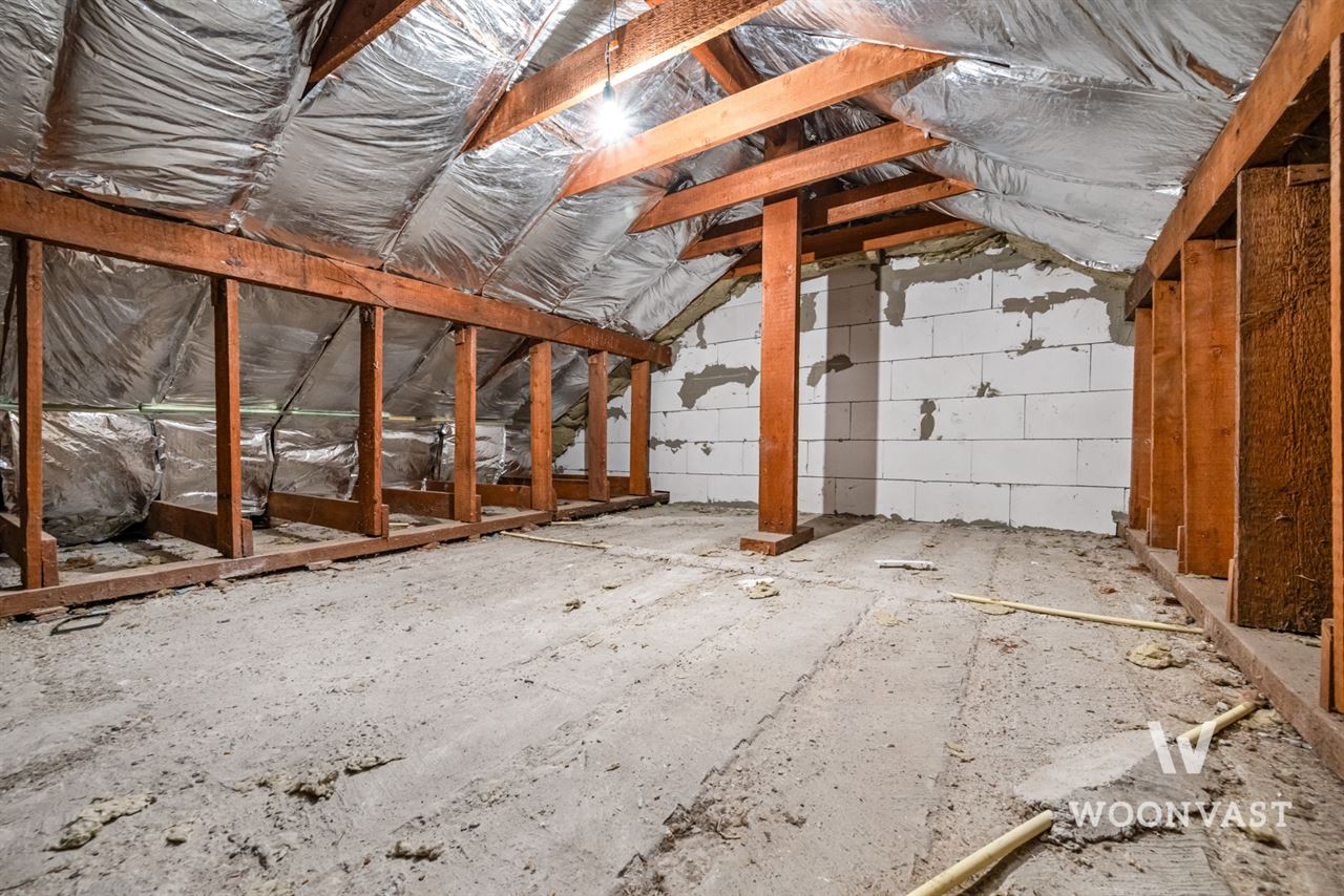 Gezinswoning met 3 slaapkamers, tuin en oprit te Lokeren!