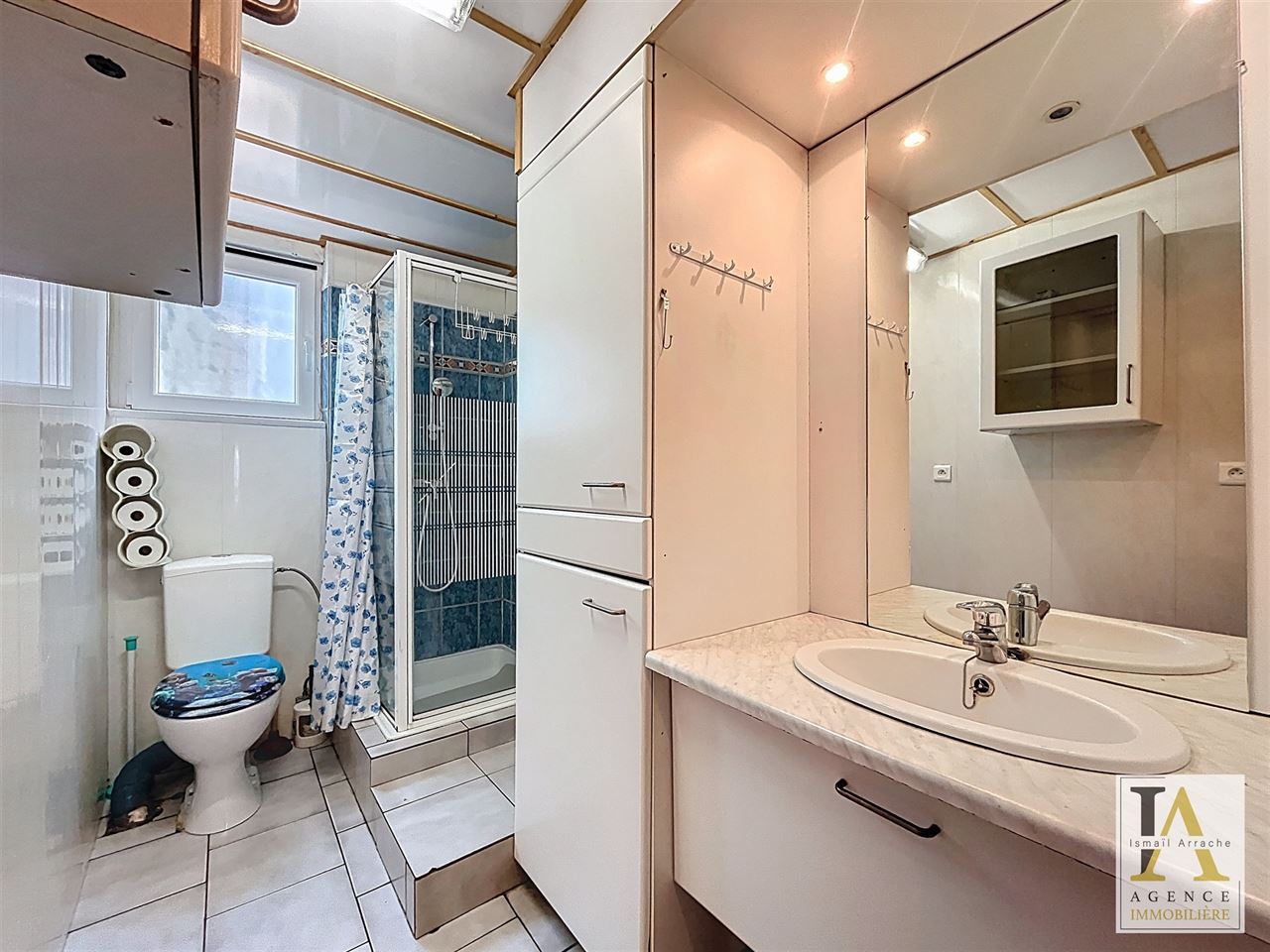 Maison deux chambres avec jardin / Terrain à bâtir