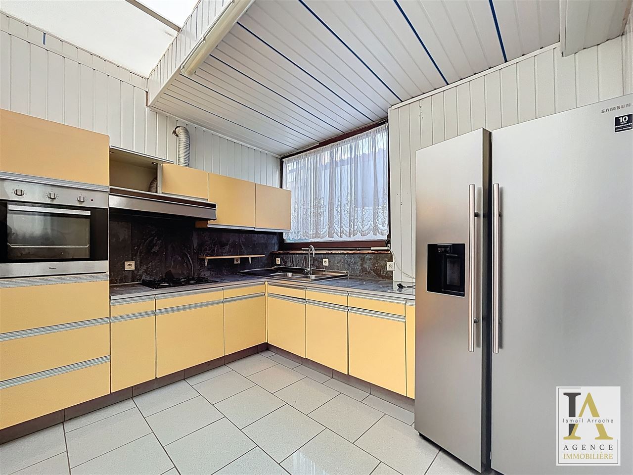 Maison deux chambres avec jardin / Terrain à bâtir