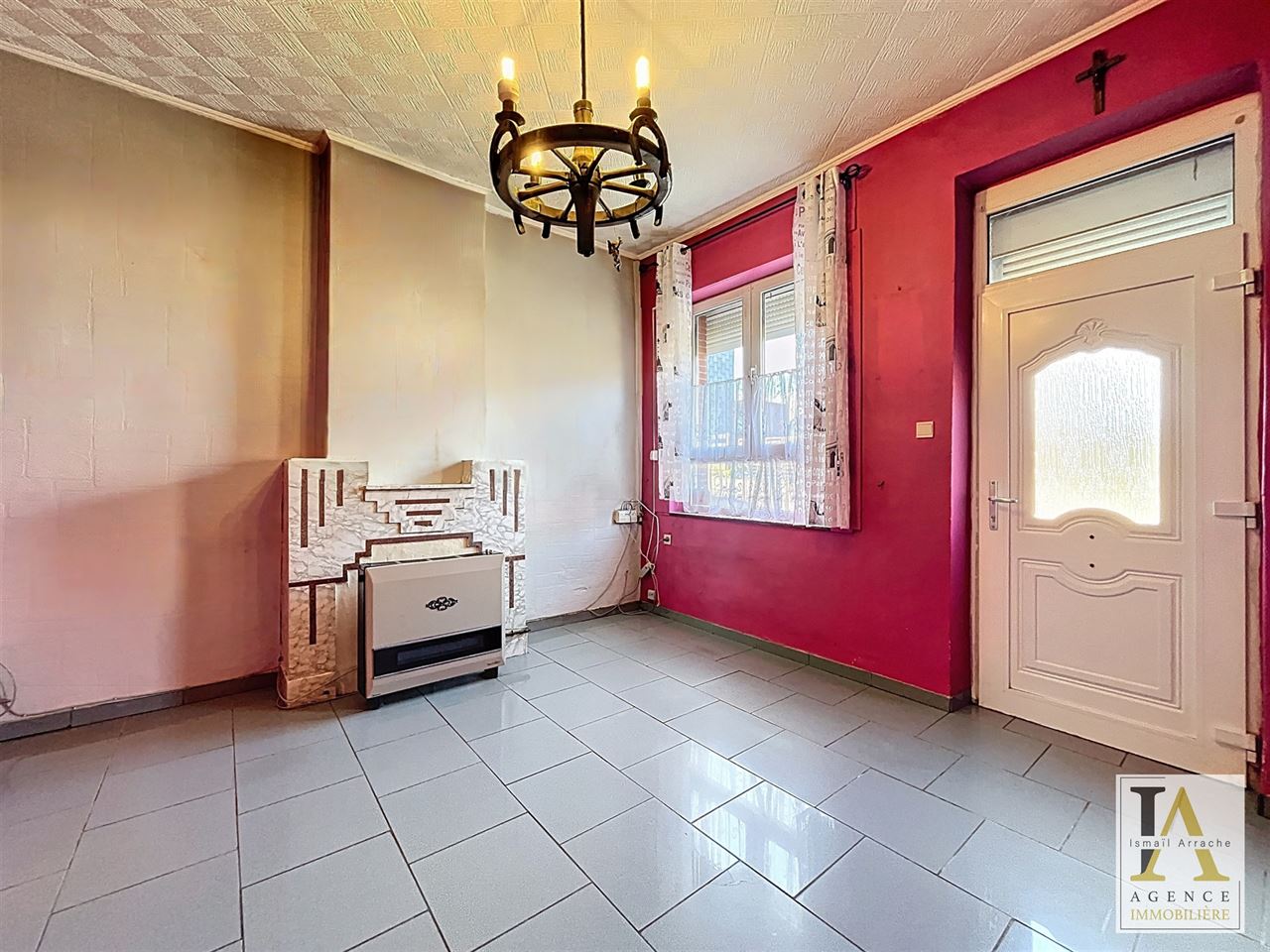 Maison deux chambres avec jardin / Terrain à bâtir
