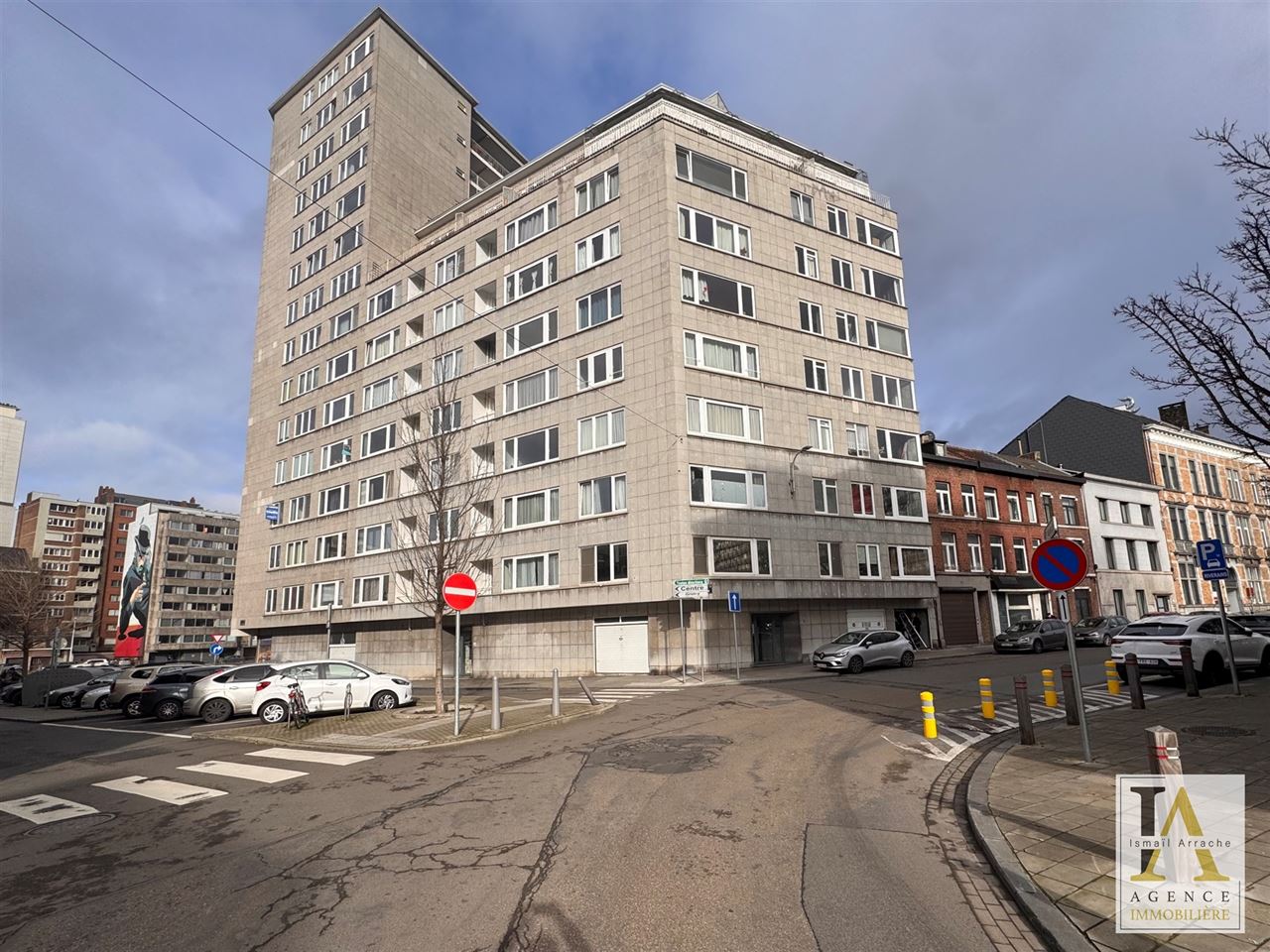 Lumineux appartement 2 chambres entièrement rénové