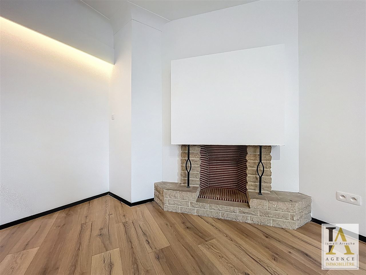 Lumineux appartement 2 chambres entièrement rénové