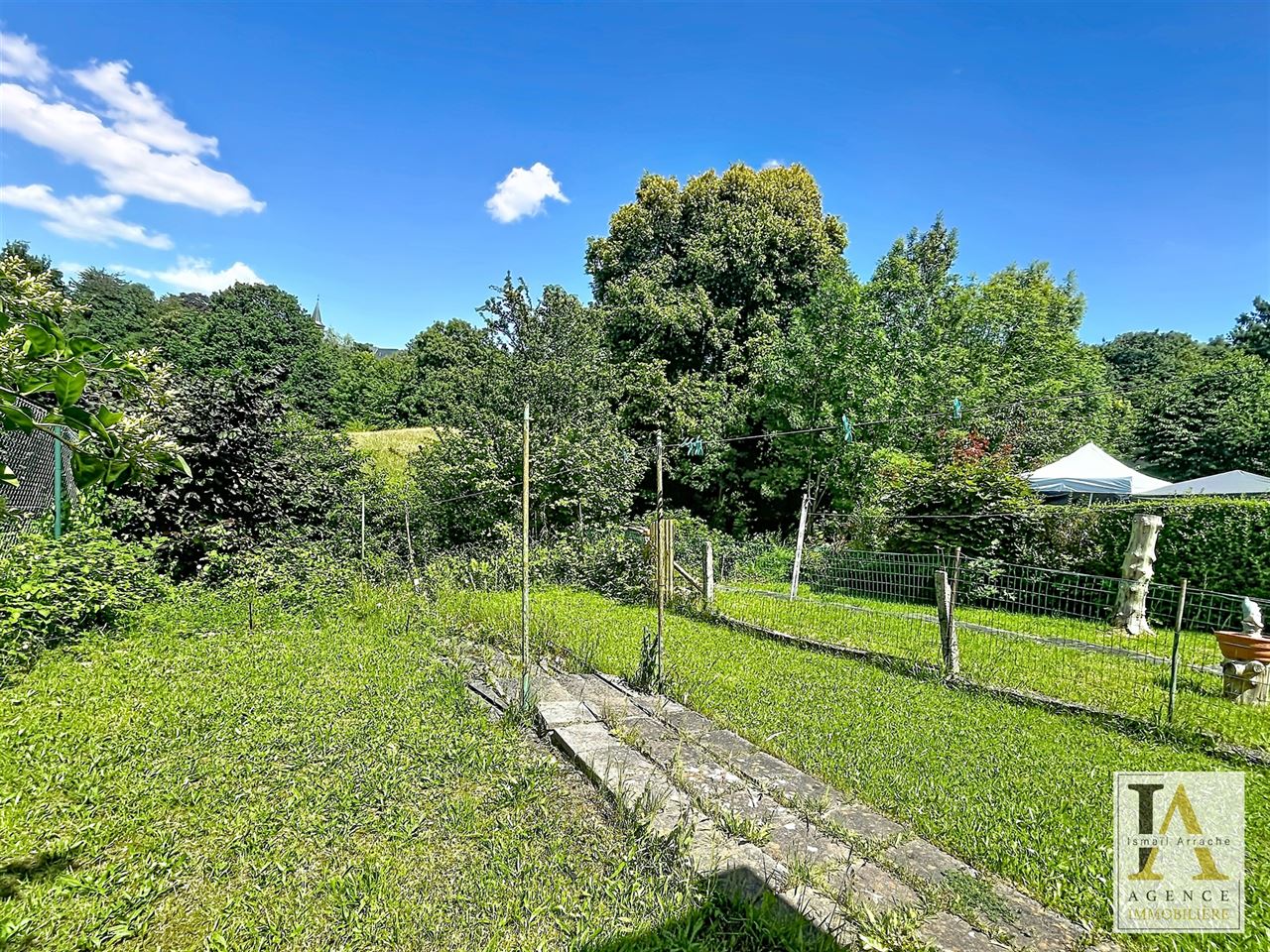 Agréable maison unifamiliale avec jardin
