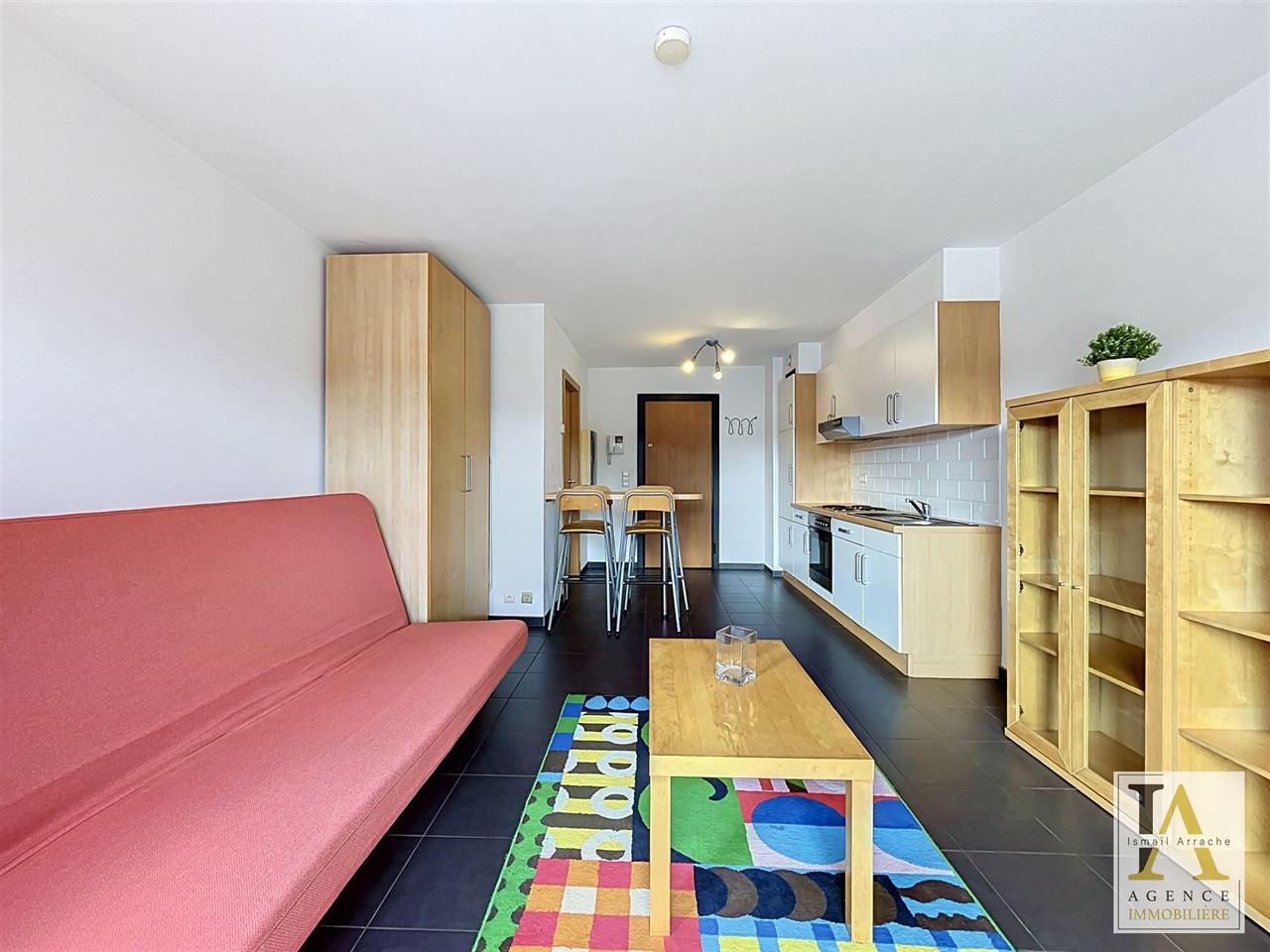 Studio meublé dans une petite résidence
