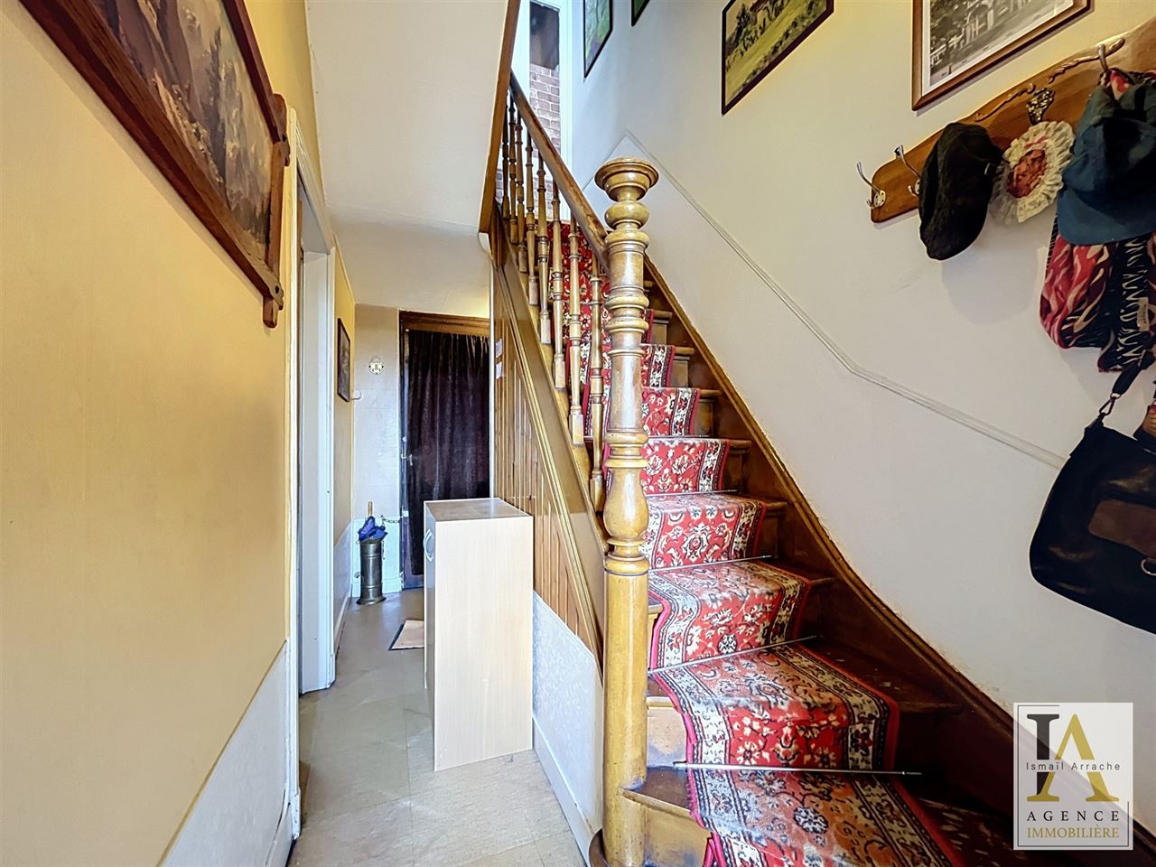 Maison 3 chambres avec terrasse à rénover