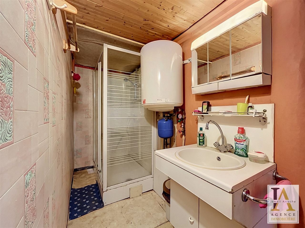Maison 3 chambres avec terrasse à rénover