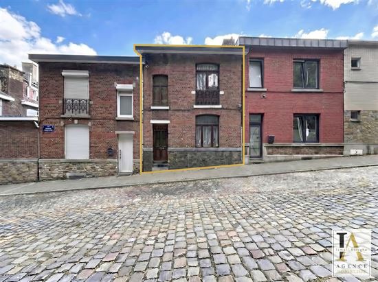 Maison 3 chambres avec terrasse à rénover
