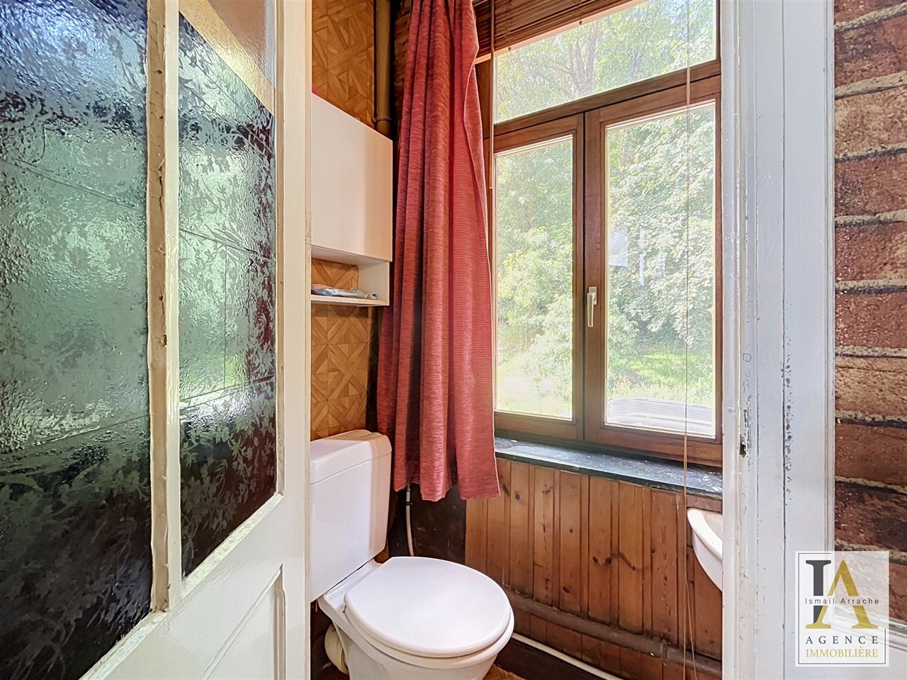 Maison 3 chambres avec terrasse à rénover