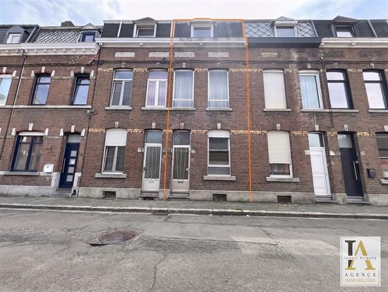 Maison 3 ou 4 chambres à rénover